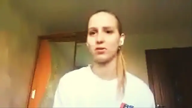 LeighaGreenley online show from 06-21-26, 07:11