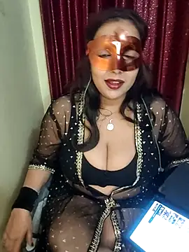 Cupid Mayra online show from 06-28-26, 11:05
