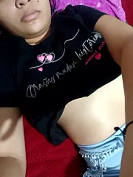 Snapshot of lovebeby1 chatting on 06-17-26, 10:06 lovebeby1 online show from 06-17-26, 10:06