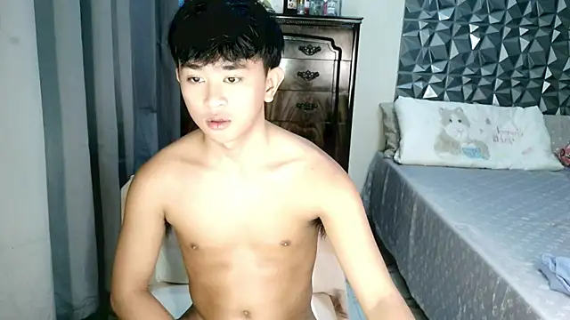 Snapshot of Xasianhotboy chatting on 07-06-26, 03:58 Xasianhotboy online show from 07-06-26, 03:58