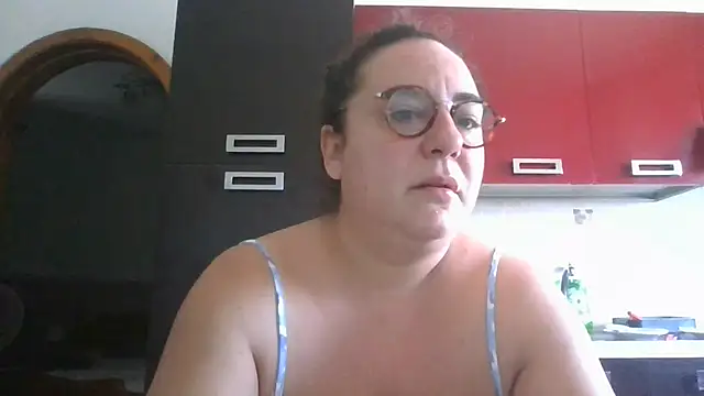 Snapshot of MissEva10 chatting on 07-07-26, 09:46 MissEva10 online show from 07-07-26, 09:46