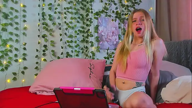 CUMMING BABY online show from 06-21-26, 05:21