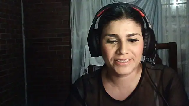 CarolinaMoretti online show from 07-14-26, 03:55