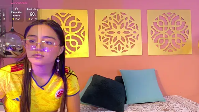 GeorgiayLiam online show from 06-23-26, 07:23