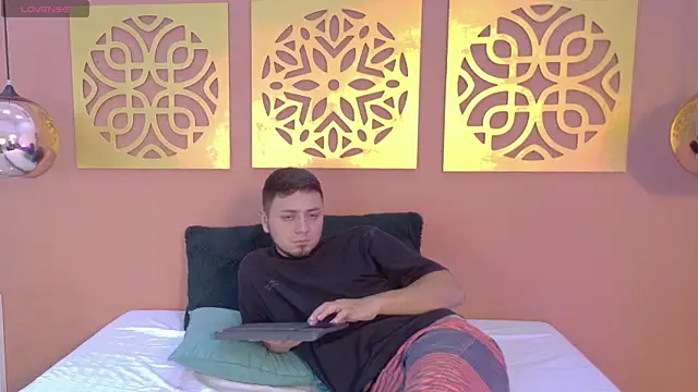 GeorgiayLiam online show from 06-30-26, 08:54