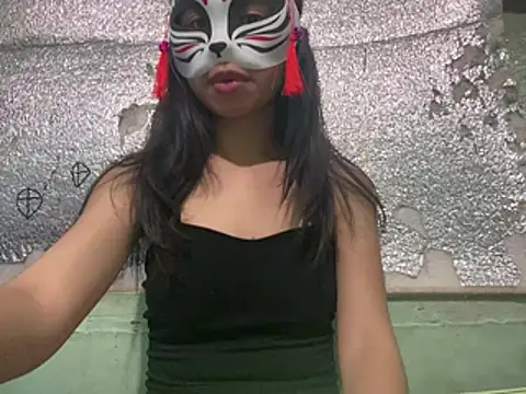 Juiceejeii online show from 06-20-26, 02:09