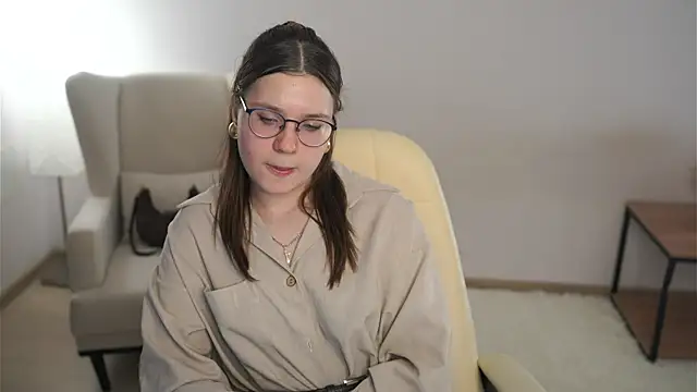 RoxieMatsuo online show from 06-24-26, 12:59