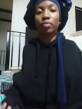 creamyslender23 online show from 08-02-26, 12:09