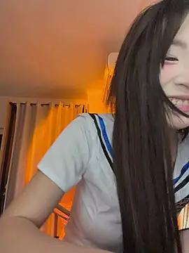 Uugirl00 online show from 07-15-26, 10:53