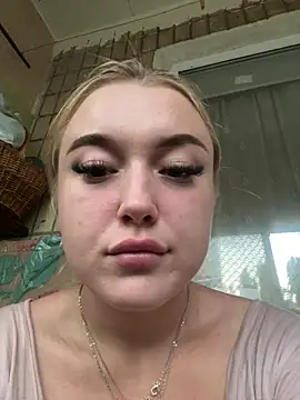 lyalyalii online show from 07-05-26, 05:31