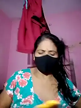 Noor  Malika- online show from 07-17-26, 03:02