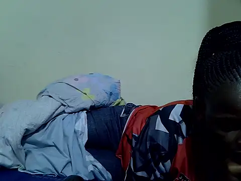 PetitePeachy online show from 06-22-26, 04:04