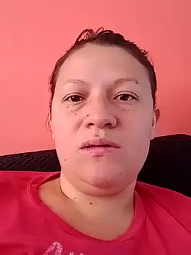 Snapshot of katiia_2 chatting on 06-26-26, 04:44 katiia 2 online show from 06-26-26, 04:44