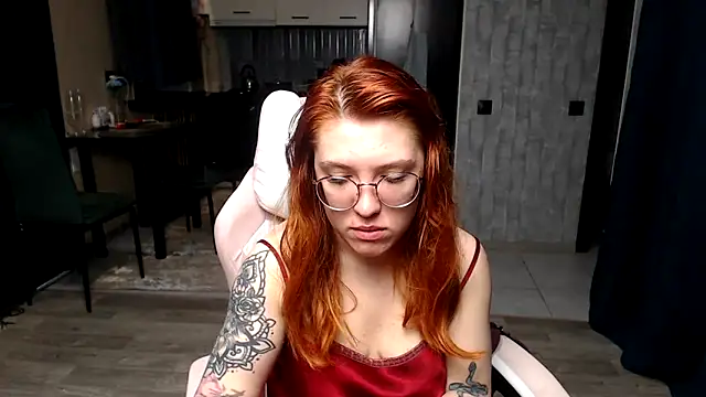 Reginasmilee online show from 03-30-26, 03:18