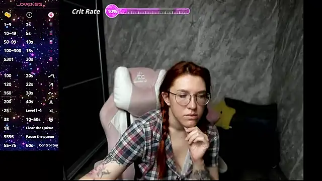 Snapshot of Reginasmilee chatting on 05-18-26, 11:43 Reginasmilee online show from 05-18-26, 11:43