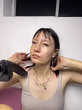 Snapshot of im_lizzy17 chatting on 07-18-26, 05:22 im lizzy17 online show from 07-18-26, 05:22