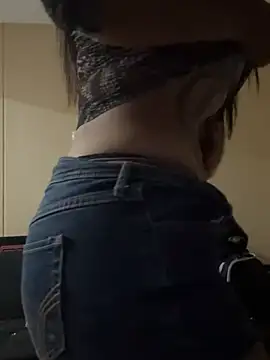 mila ford online show from 06-25-26, 04:34