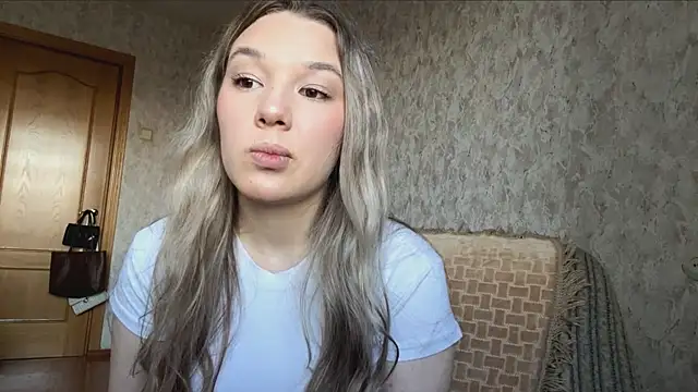 AminaGirl online show from 06-24-26, 02:49