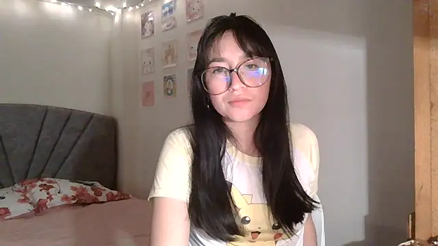 Zui Luh online show from 07-13-26, 01:41