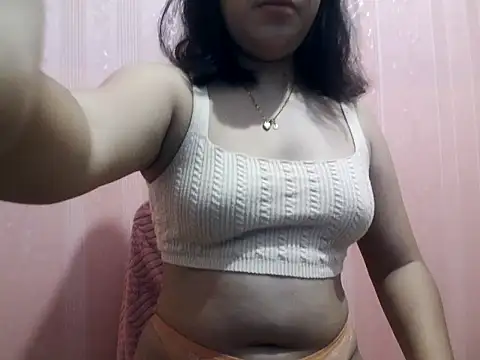 Lucky StarXxX online show from 06-26-26, 12:59