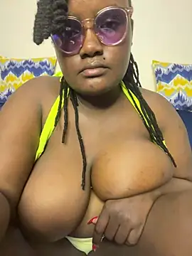 Snapshot of Bustyy_Bitch chatting on 07-26-26, 04:36 Bustyy Bitch online show from 07-26-26, 04:36