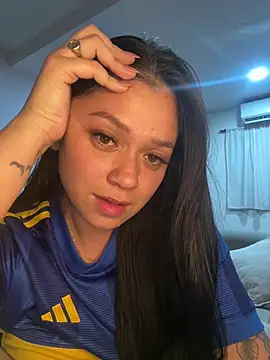 Sarah miaa online show from 07-22-26, 03:09
