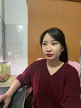 QuynhAnh68 online show from 07-04-26, 02:40