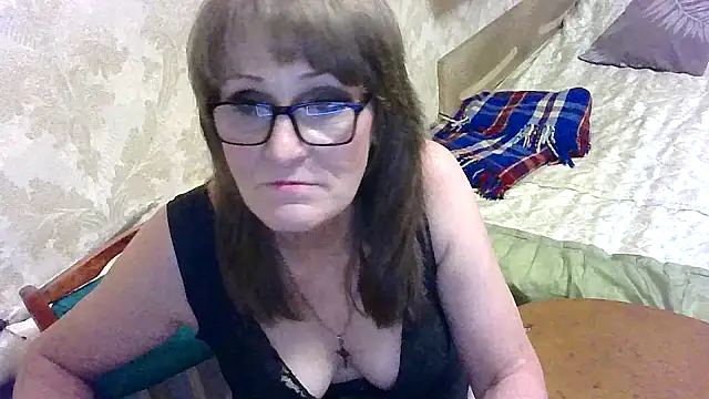 Manulenok online show from 07-17-26, 06:46