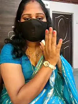 Snapshot of Siiddhika87 chatting on 07-07-26, 02:32 Siiddhika87 online show from 07-07-26, 02:32