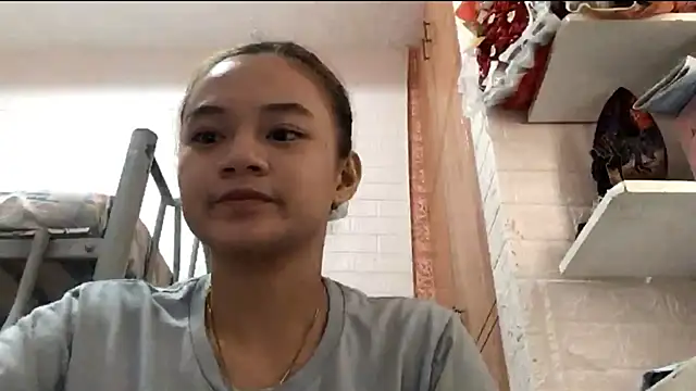 Snapshot of NomaBadalamenti chatting on 07-19-26, 03:54 NomaBadalamenti online show from 07-19-26, 03:54