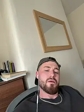 HelloFrankieboy online show from 07-25-26, 03:53