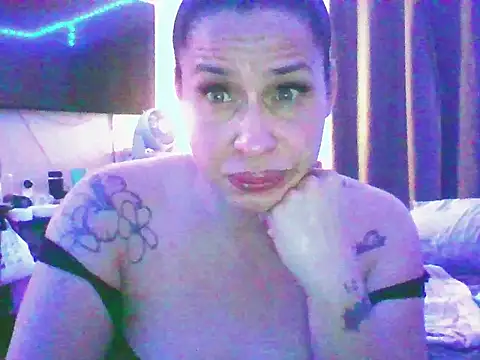 imisamoore69 online show from 11-30-25, 07:12