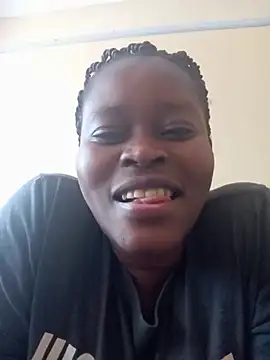 Snapshot of LOVI3331 chatting on 07-06-26, 12:46 LOVI3331 online show from 07-06-26, 12:46