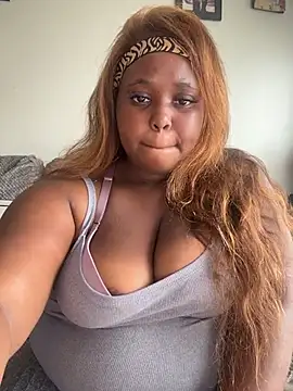CurvySirenn online show from 07-16-26, 09:10