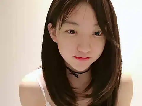 Snapshot of miumikkkki chatting on 07-13-26, 12:08 miumikkkki online show from 07-13-26, 12:08
