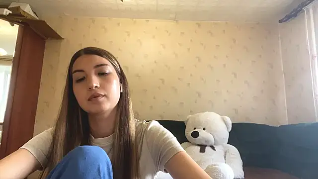 EIIieRin online show from 07-08-26, 08:19