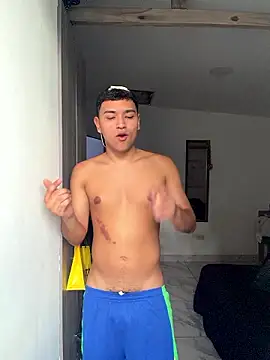 Snapshot of seanstone_ chatting on 07-17-26, 10:36 seanstone online show from 07-17-26, 10:36