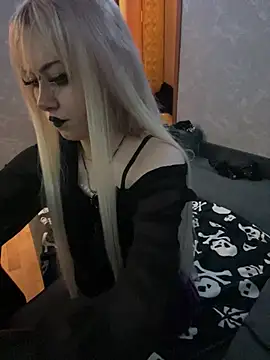 Sindy-Lou online show from 07-13-26, 05:38