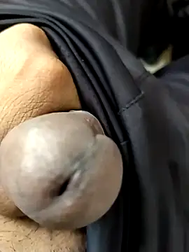 Hotypooja1 online show from 07-24-26, 08:01
