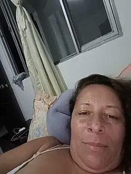 Snapshot of Nikky_momy chatting on 07-19-26, 05:55 Nikky momy online show from 07-19-26, 05:55