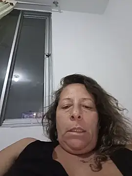 Snapshot of Nikky_momy chatting on 07-21-26, 05:43 Nikky momy online show from 07-21-26, 05:43