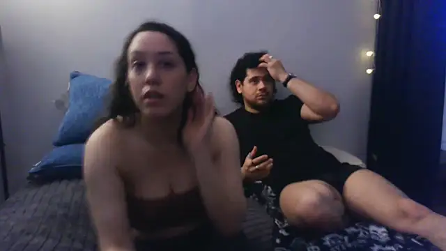 cutiecouple9396 online show from 07-10-26, 05:45