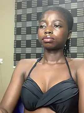 petiteebonyxx online show from 07-15-26, 08:14