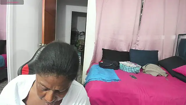 LupeAdams online show from 03-28-26, 04:01