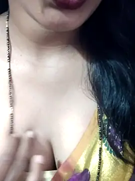 Snapshot of Ammu_Bangaram chatting on 07-20-26, 01:24 Ammu Bangaram online show from 07-20-26, 01:24