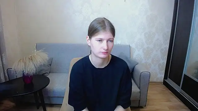 ummu lumi online show from 07-15-26, 04:40