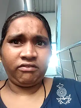 Snapshot of RiyaHot chatting on 07-15-26, 12:10 RiyaHot online show from 07-15-26, 12:10