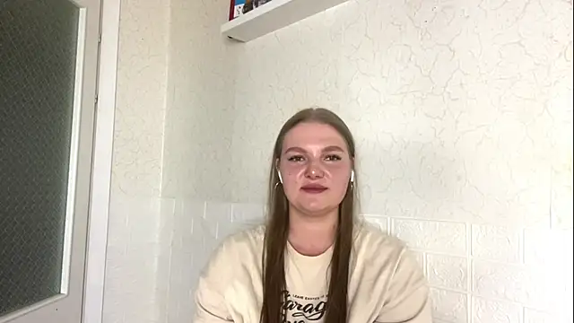 Snapshot of MyrtaBandel chatting on 07-18-26, 04:22 MyrtaBandel online show from 07-18-26, 04:22