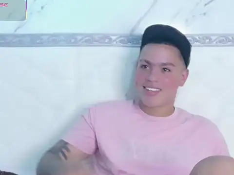 AustinThompsonn online show from 08-08-26, 10:12