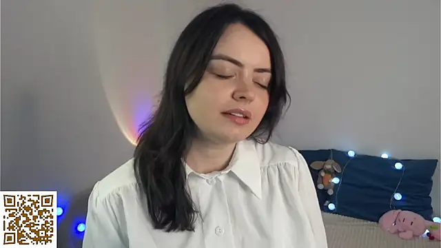 BeakedBroadway online show from 07-30-26, 03:33